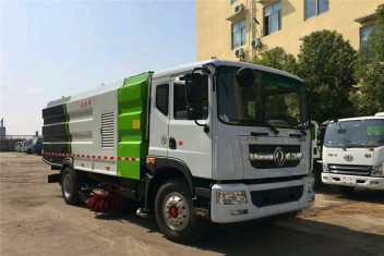 （15方）東風(fēng)D9洗掃車(chē)