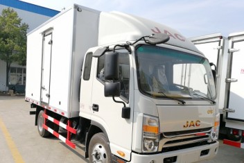 江淮帥鈴排半冷藏車(藍牌，廂長3.7米)